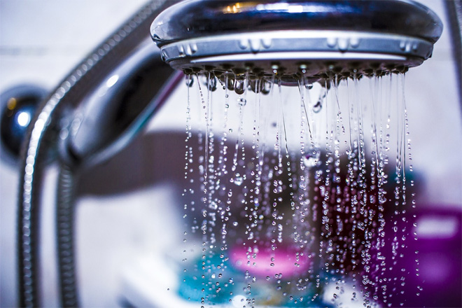 Chrome shower head with cascading water