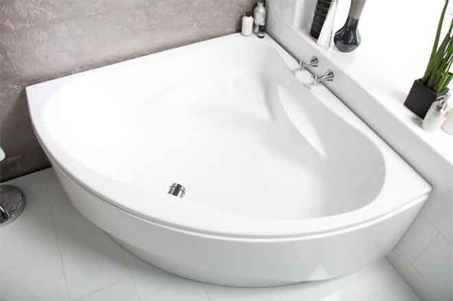 Luna Sevilla Corner Whirlpool Bath 