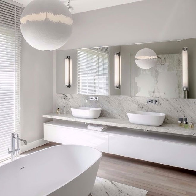 Stunning white and minimalist bathroom