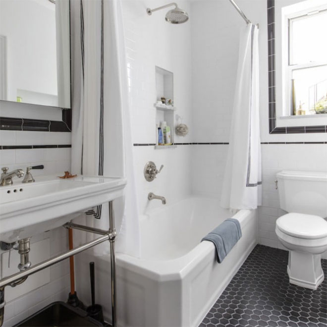 Smart black and white bathroom