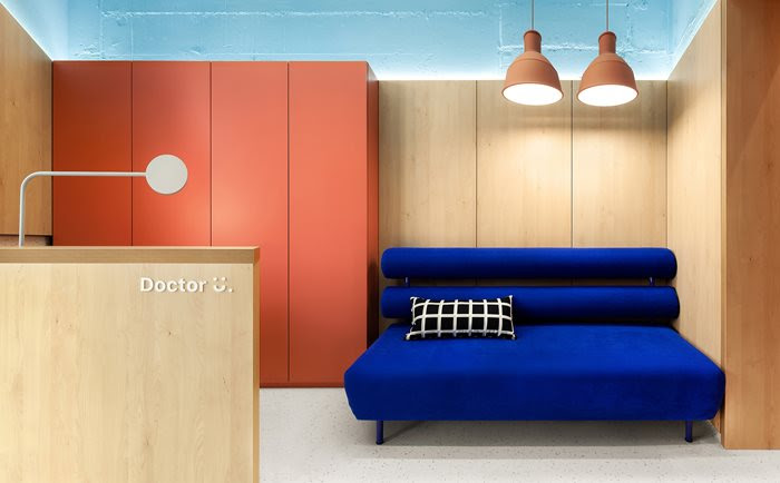 Beautiful bedroom in blue and orange from Ukraine